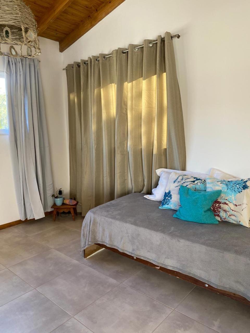 Casita Piramides Villa ปูแอร์โตปีรามีเดส ภายนอก รูปภาพ